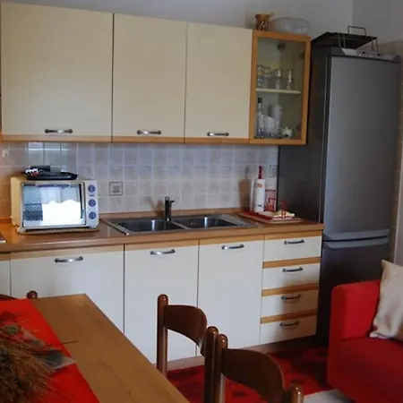 Comfy With Balcony And Ac Apartment