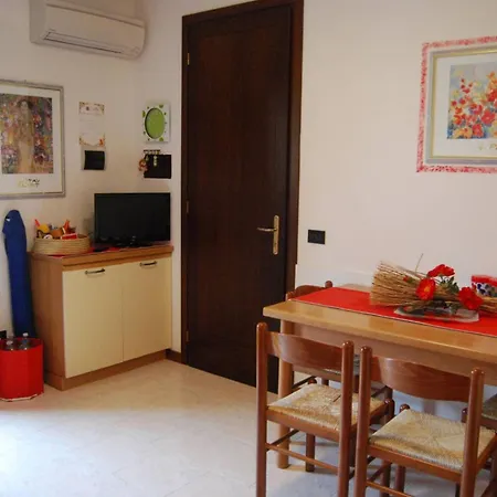 2-level Flat With Pool Balcony Near Appartamento *
